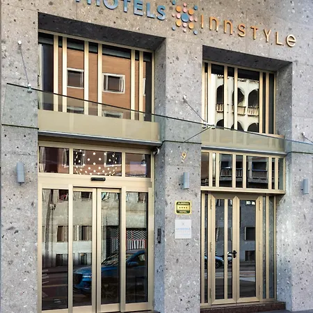 מלון Axyhotels Innstyle 4*