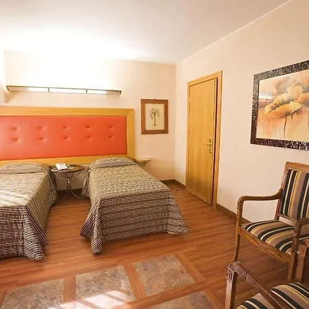 Axyhotels Innstyle Hotel 4*